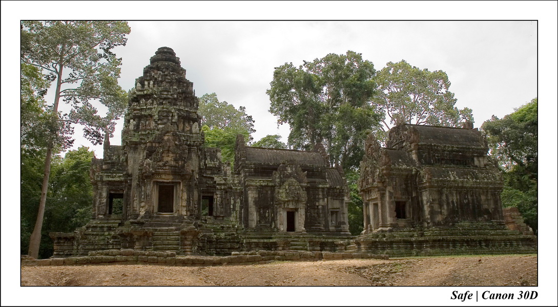 2006 - 07 - Temple angkor - Thommanom 01